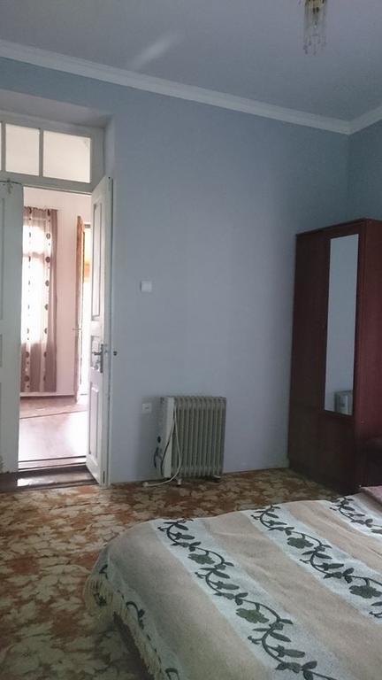 N&N Guest House Mestia Extérieur photo